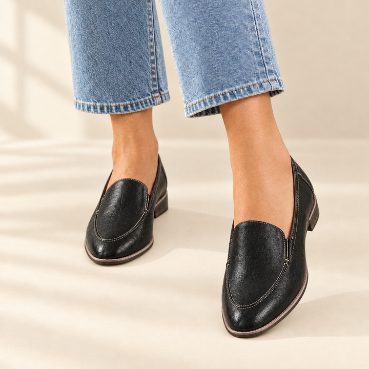 Thalia | Minimalist Pointed Flats