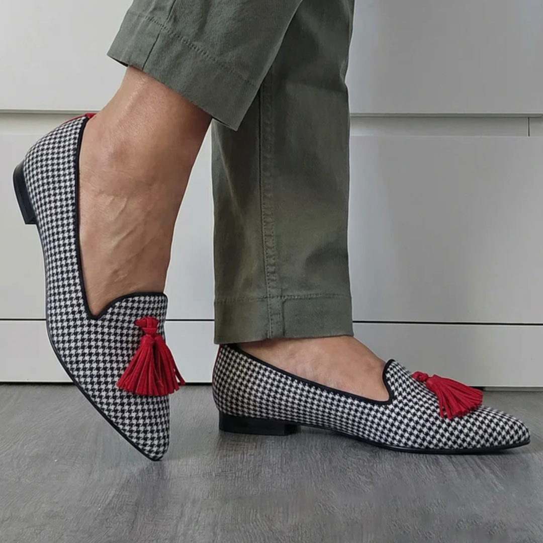 Sasha | Houndstooth Fringe Flats