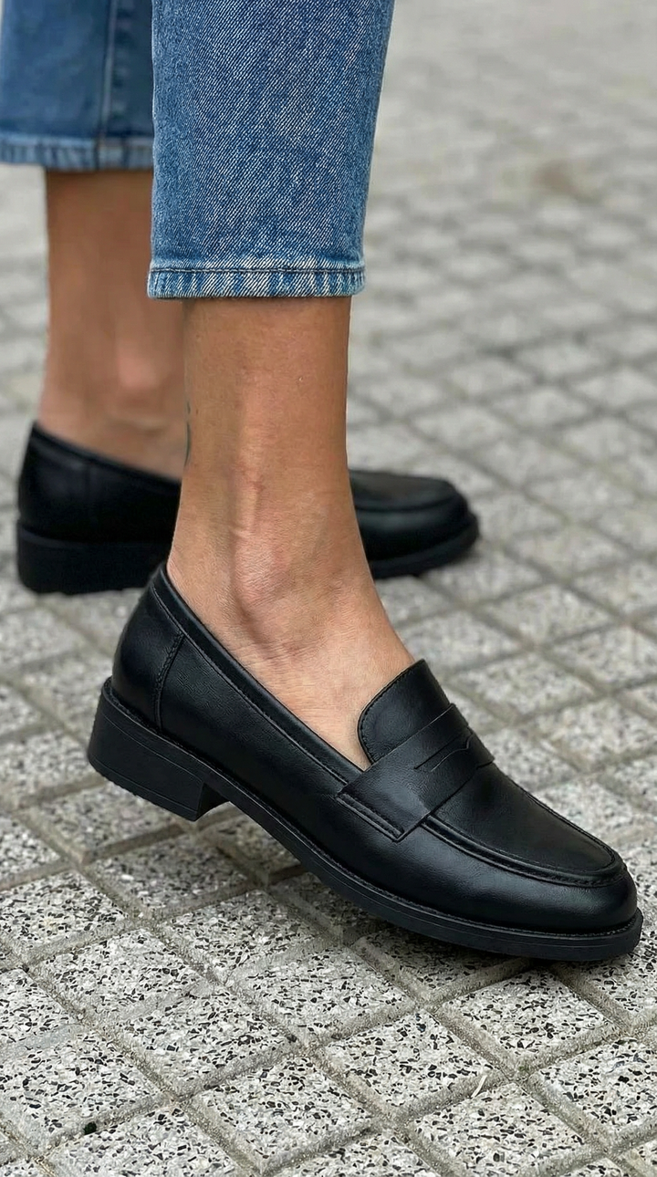 Evana | Classic Penny Loafers
