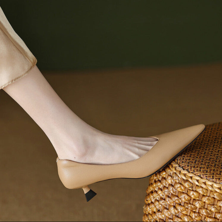 Georgia | Elegant Pointed-Toe Court Shoes