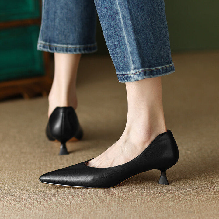 Georgia | Elegant Pointed-Toe Court Shoes