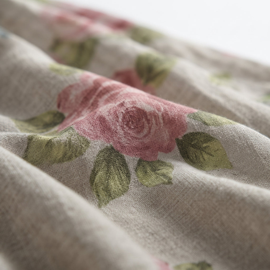 Lucía | Vintage Dress with Laces and Floral Print