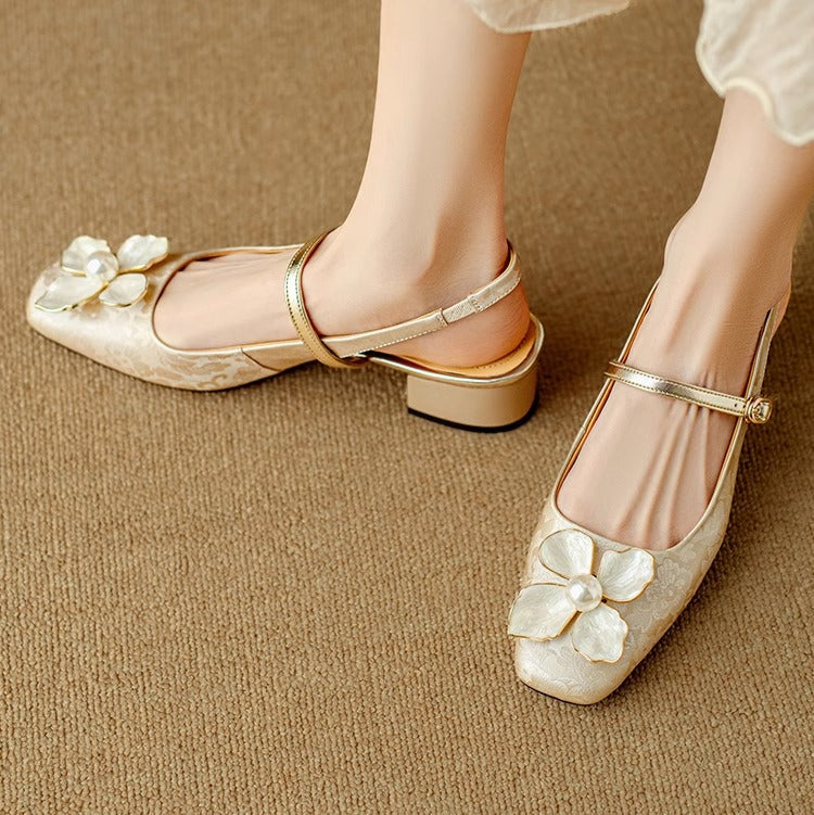 Miranda | Elegant Women's Shoes with Floral Detail