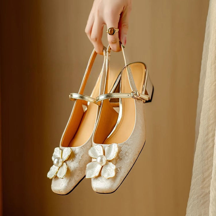 Miranda | Elegant Women's Shoes with Floral Detail