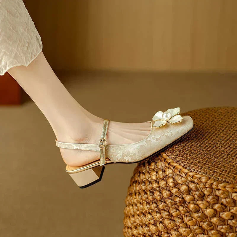 Miranda | Elegant Women's Shoes with Floral Detail