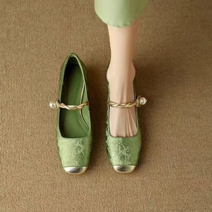 Winifred | Mary Jane Shoes with Pearl Strap