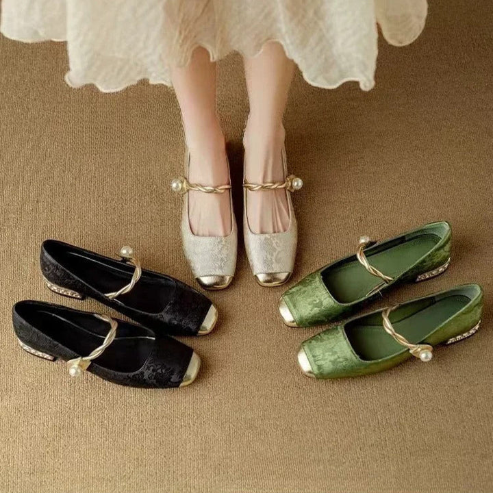 Winifred | Mary Jane Shoes with Pearl Strap