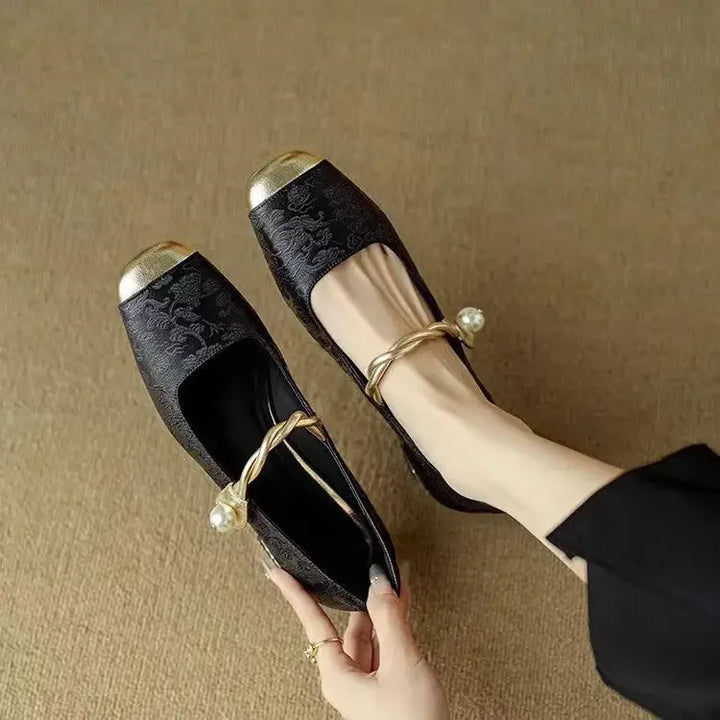 Winifred | Mary Jane Shoes with Pearl Strap