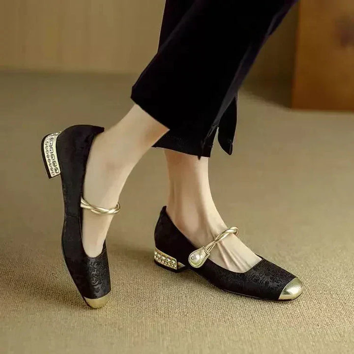 Winifred | Mary Jane Shoes with Pearl Strap